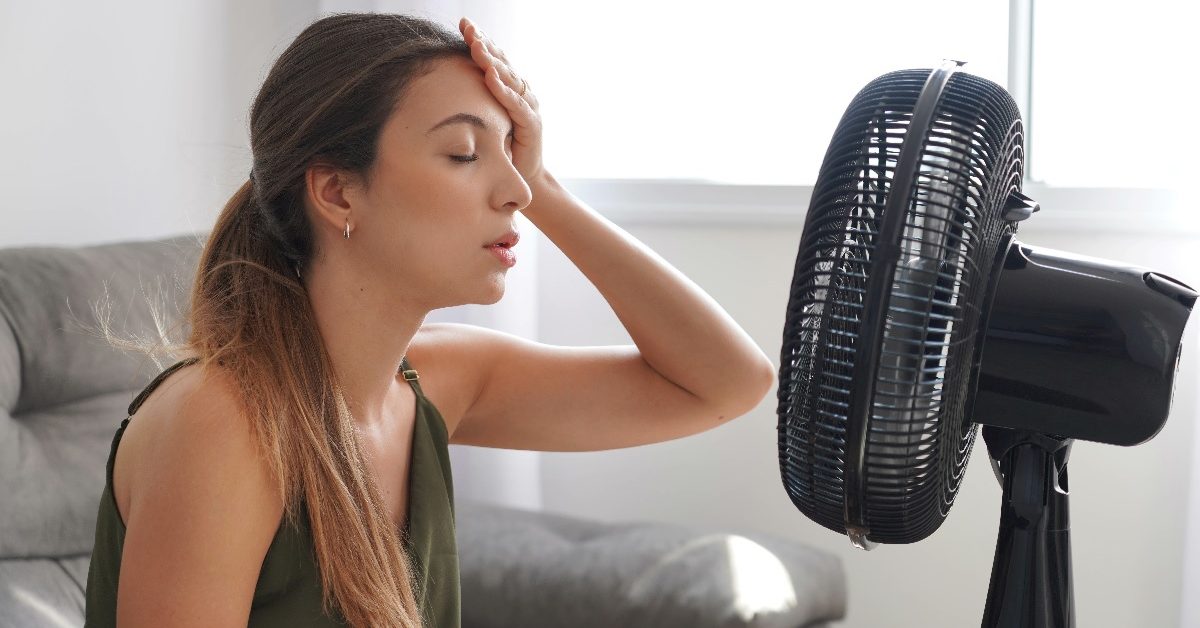 Produtividade com etiqueta: o que vestir para trabalhar no calor