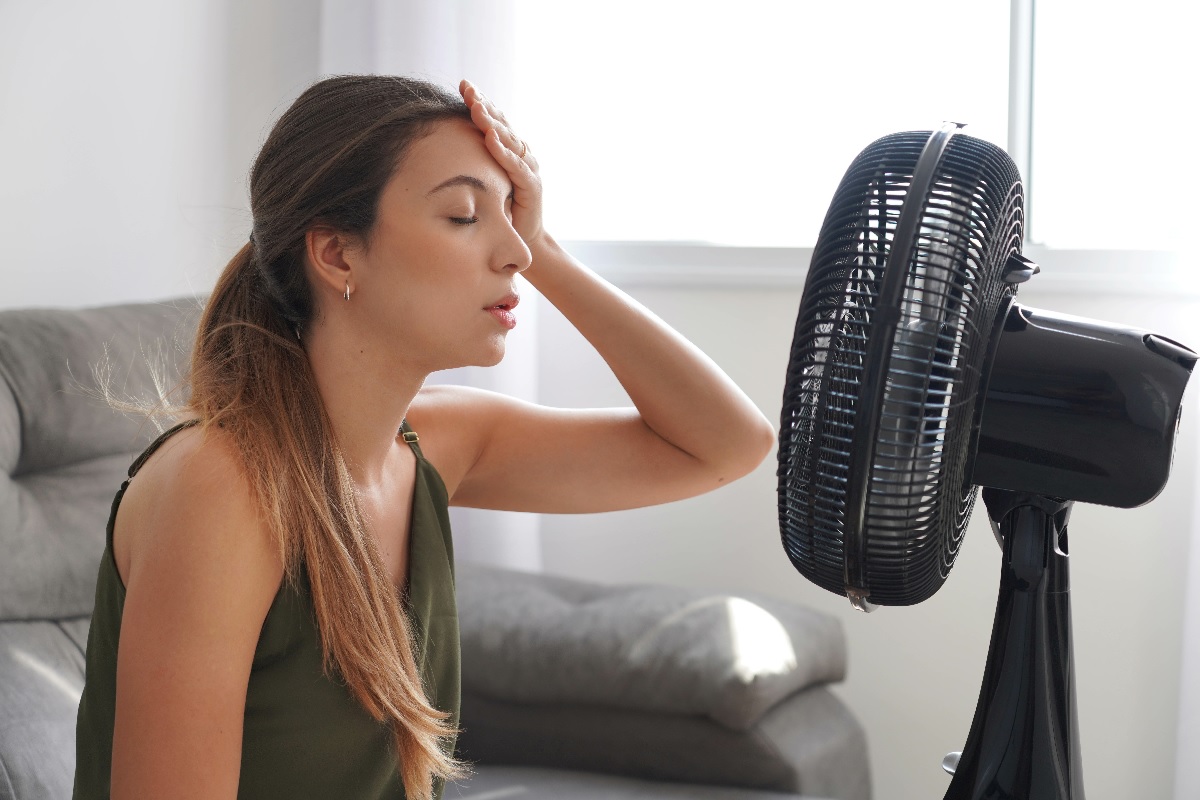Produtividade com etiqueta: o que vestir para trabalhar no calor