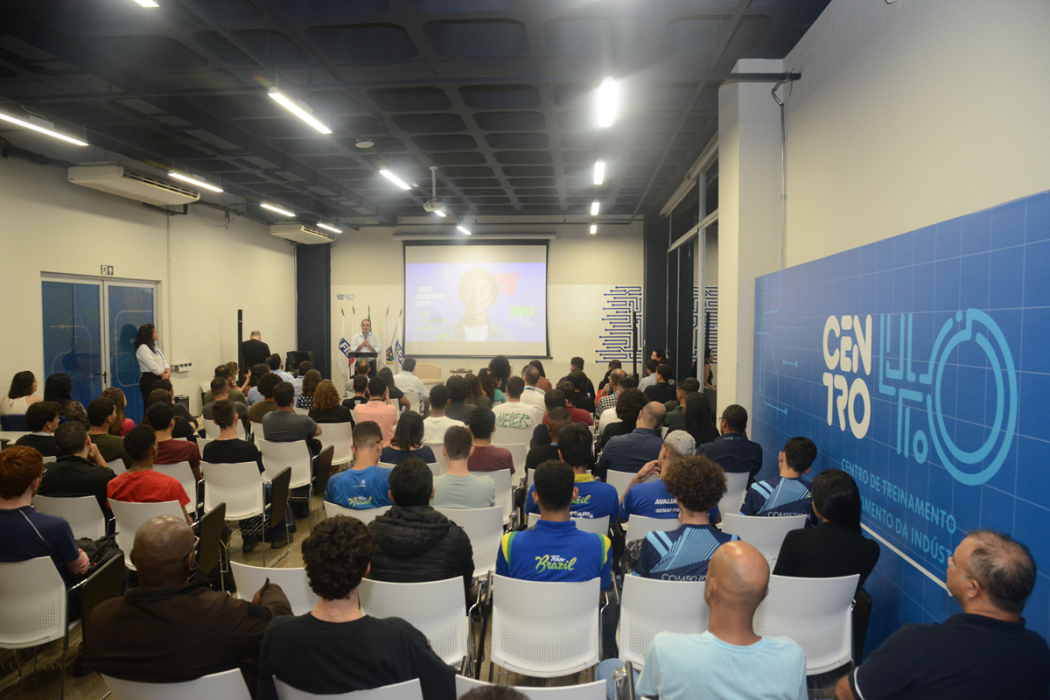 Senai inaugura faculdade em Contagem