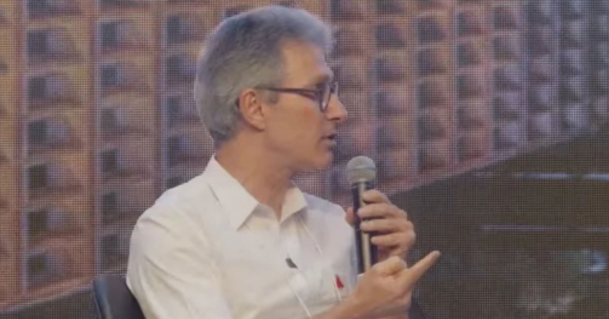 Zema diz que ‘plantou eucalipto e mogno para sucessores inaugurarem’ em Minas 