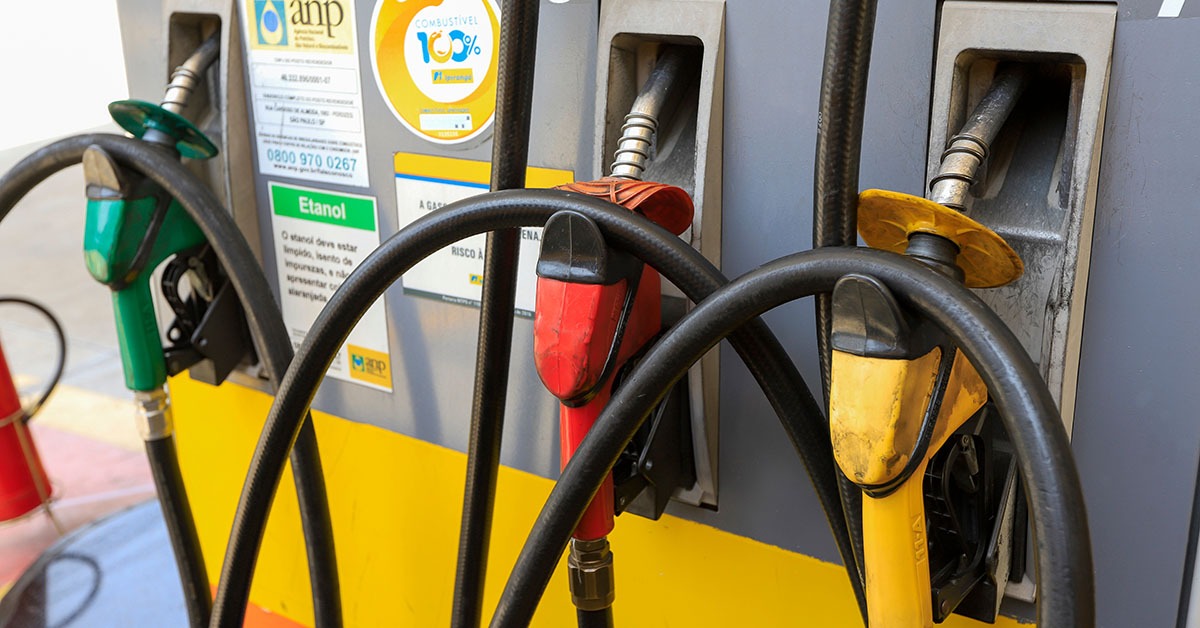 Bomba de combustíveis.