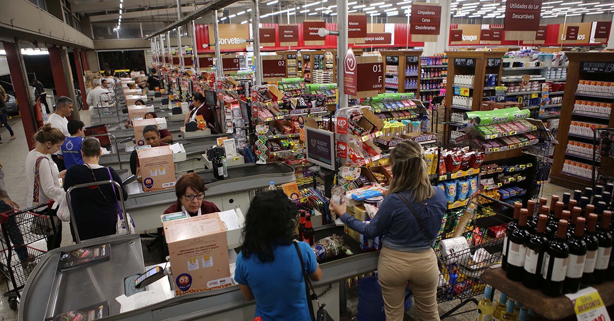 Inflação: ajuste fiscal e mudança em meta estão entre as soluções, apontam economistas