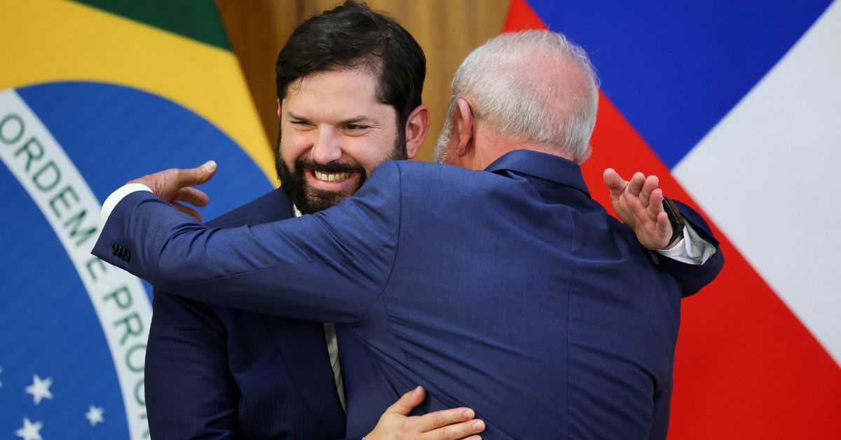 Lula e Boric assinam 13 acordos e ampliam parceria estratégica entre Brasil e Chile
