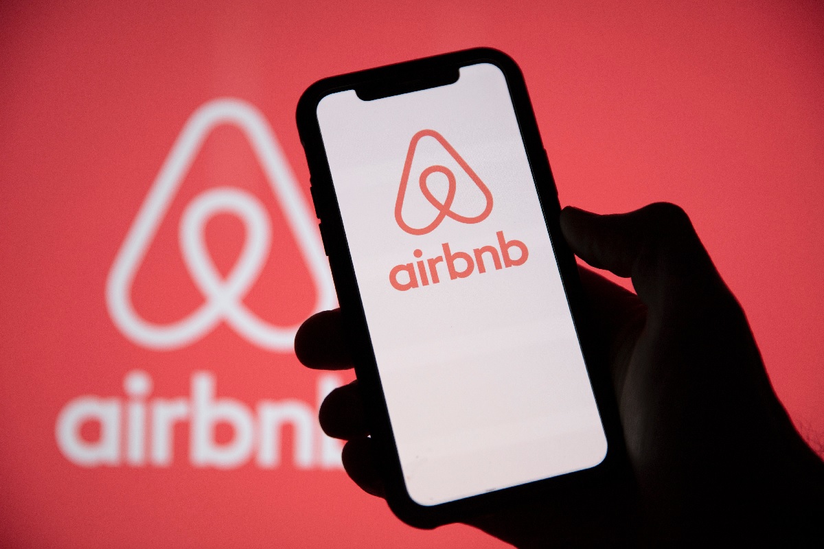 Quem aluga imóvel no Airbnb também precisa declarar no Imposto de Renda; veja como