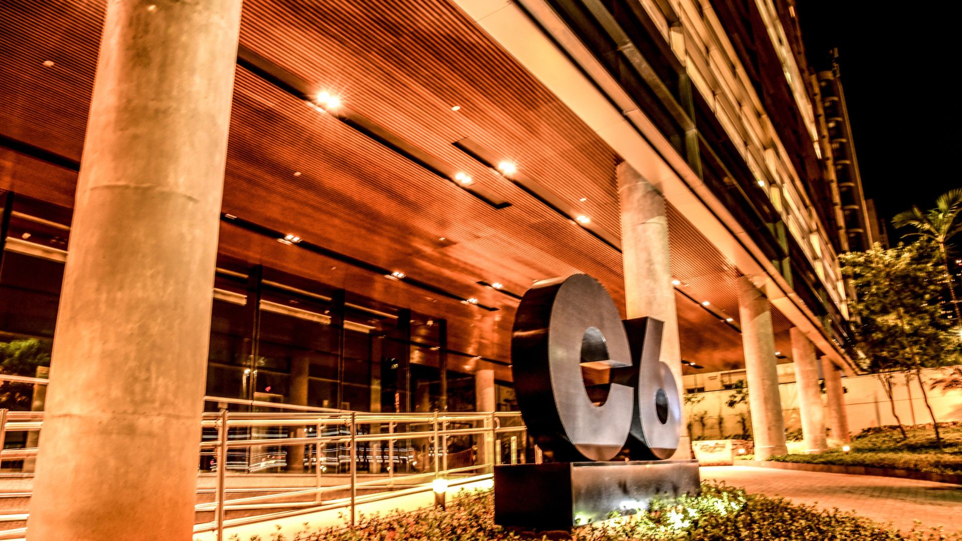 C6 Bank amplia Coalizão C6, programa de relacionamento com software houses