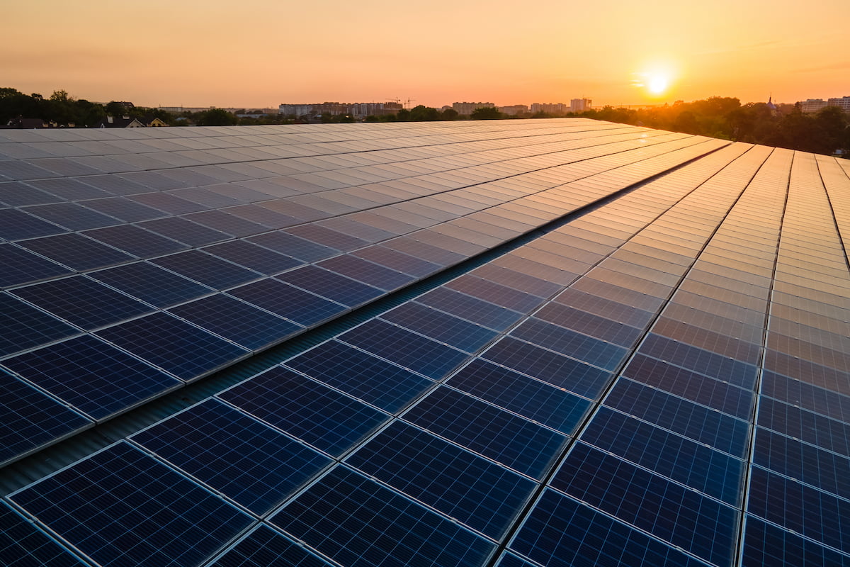 Regime fácil da CVM pode impulsionar captação de recursos para energia solar no Brasil