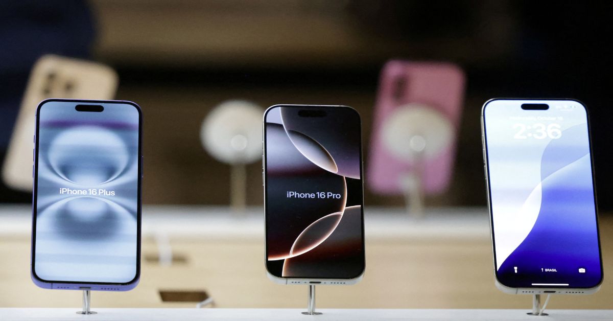 Tarifas de Trump podem fazer iPhone da Apple custar até US$ 2.300