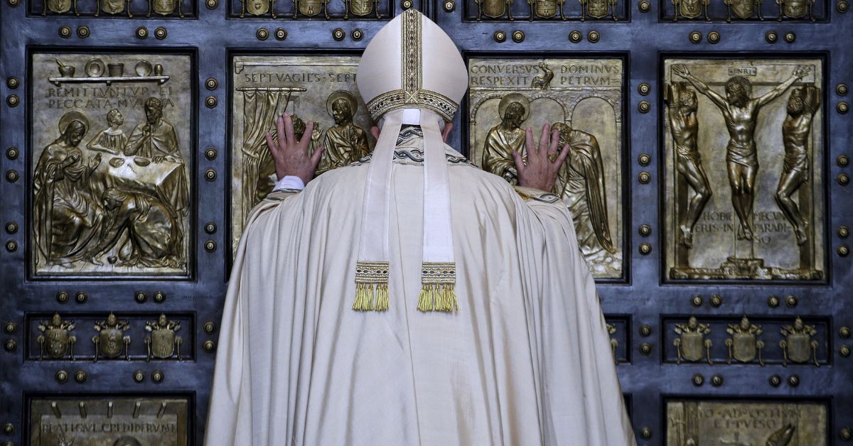 Saiba tudo sobre o funeral de Francisco e a escolha do novo papa