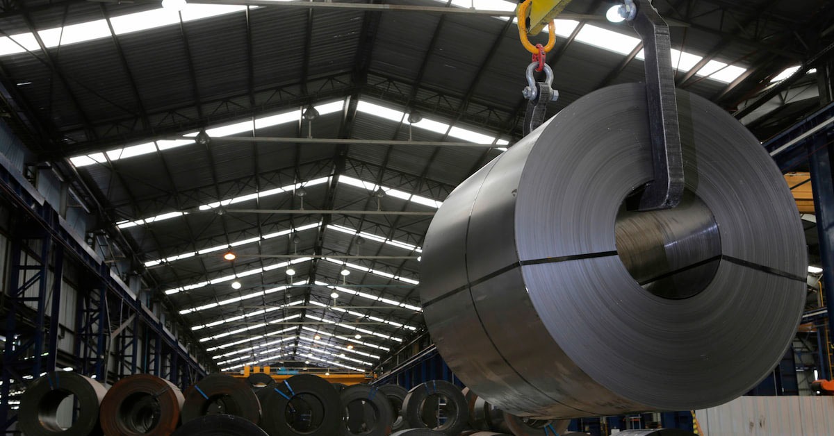 Investigação do MDIC interrompe fraude em importações de aço que burlavam defesa comercial