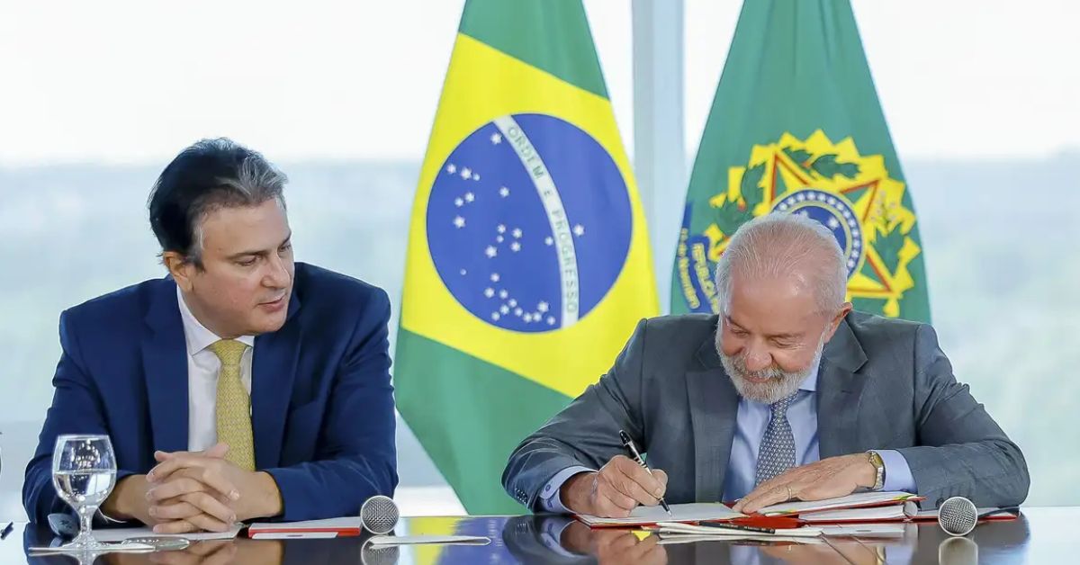 Decreto define medicina, direito e odontologia como cursos presenciais