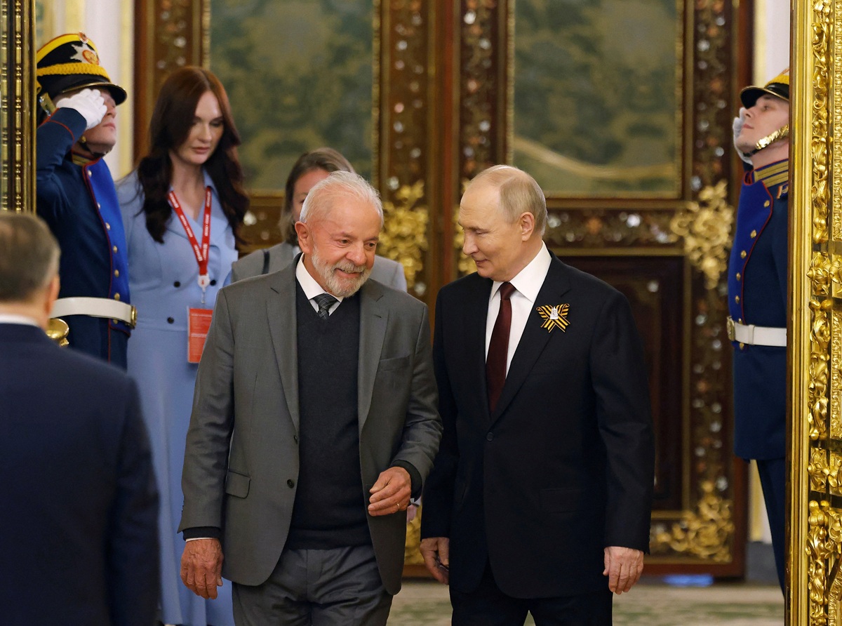 Lula e Putin discutem Ucrânia e cooperação no Brics em telefonema