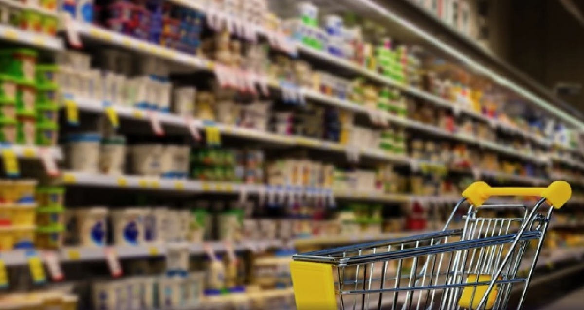 Sem preencher vagas, setor supermercadista estuda contrato por hora em BH