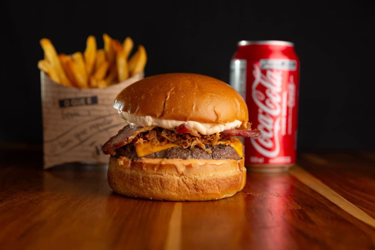 Dia do Hambúrguer: hamburguerias de BH apostam na criatividade e esperam alta nas vendas