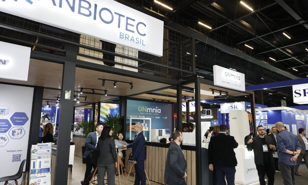 Inovações em biotecnologia e diagnóstico ganham destaque em ilha de empresas na Hospitalar 2025
