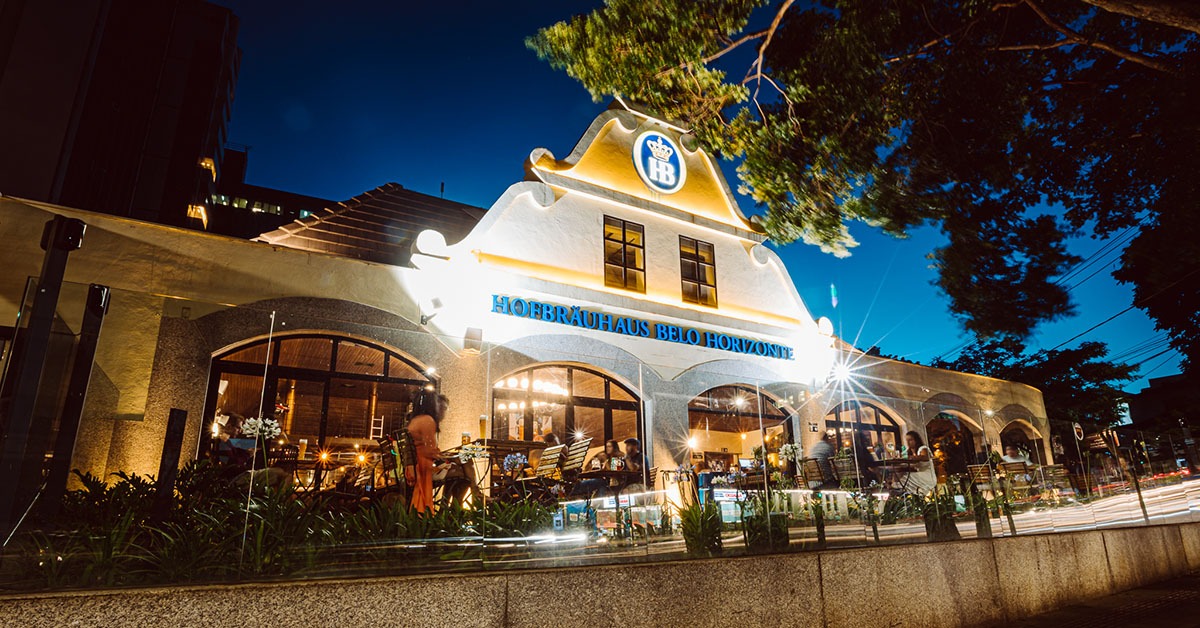 Hofbräuhaus BH completa 10 anos e lança modelos de franquia
