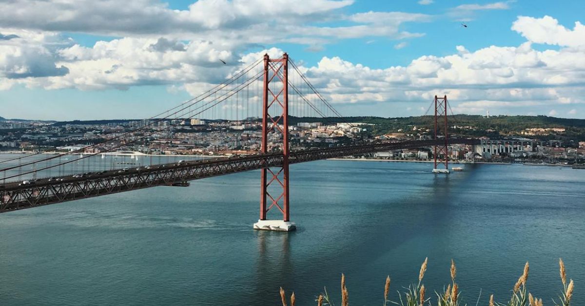 Itamaraty conversa com governo português para entender ordem de expulsão de estrangeiros