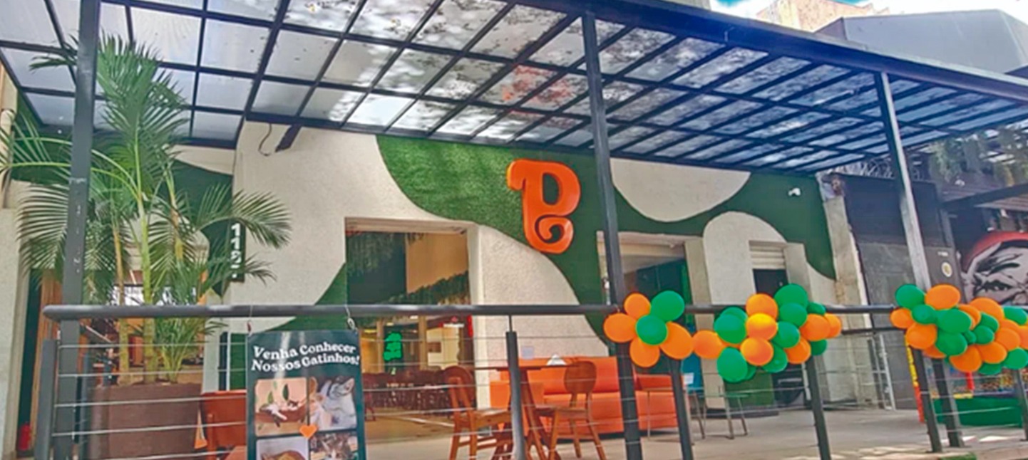 PetCafé celebra 350 adoções em Belo Horizonte