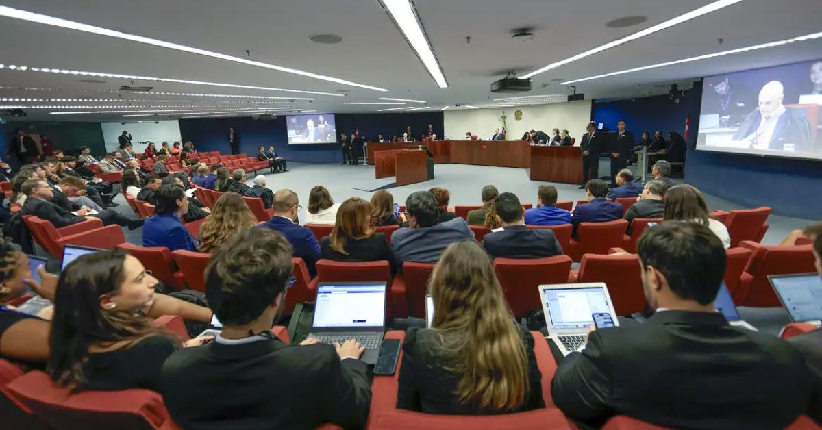 STF torna mais 10 réus pela trama golpista; total chega a 31