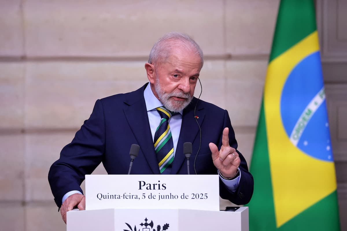 Lula diz que Brasil não aceita interferência, após Trump defender Bolsonaro