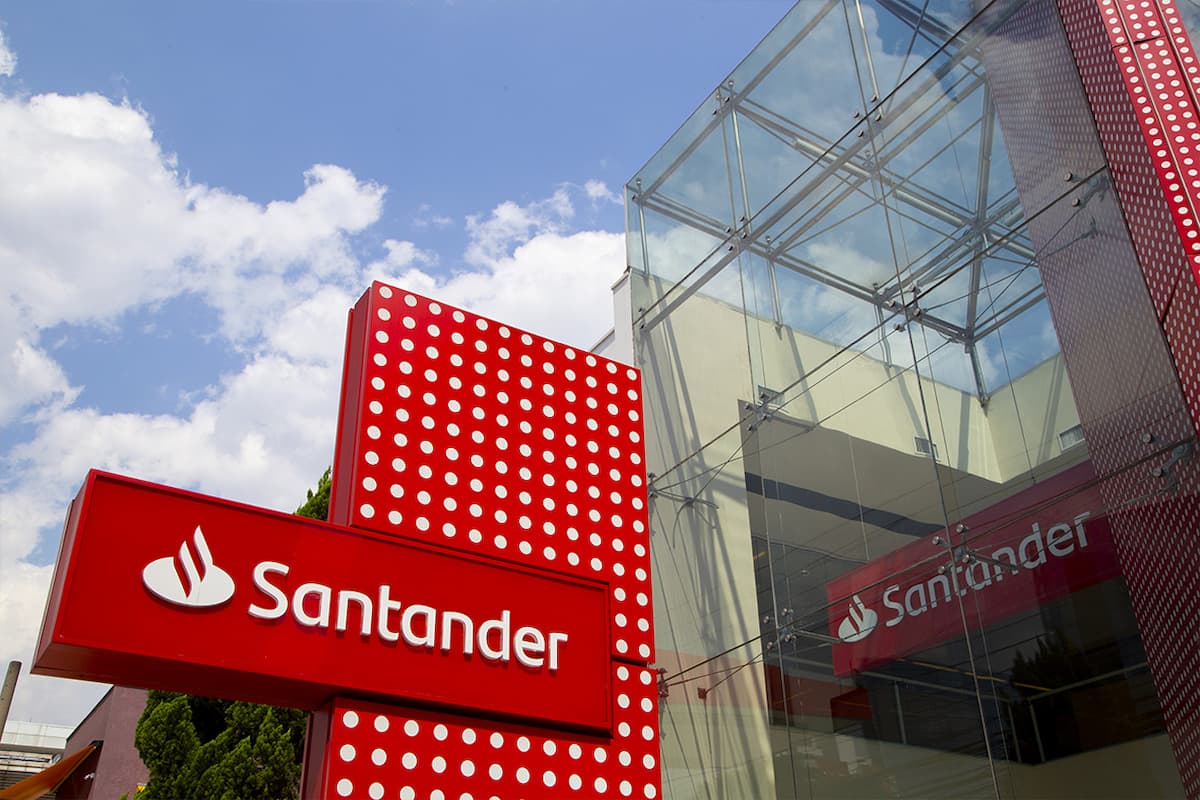 Santander Brasil abre 60 vagas de emprego para assessores de investimentos em Minas Gerais