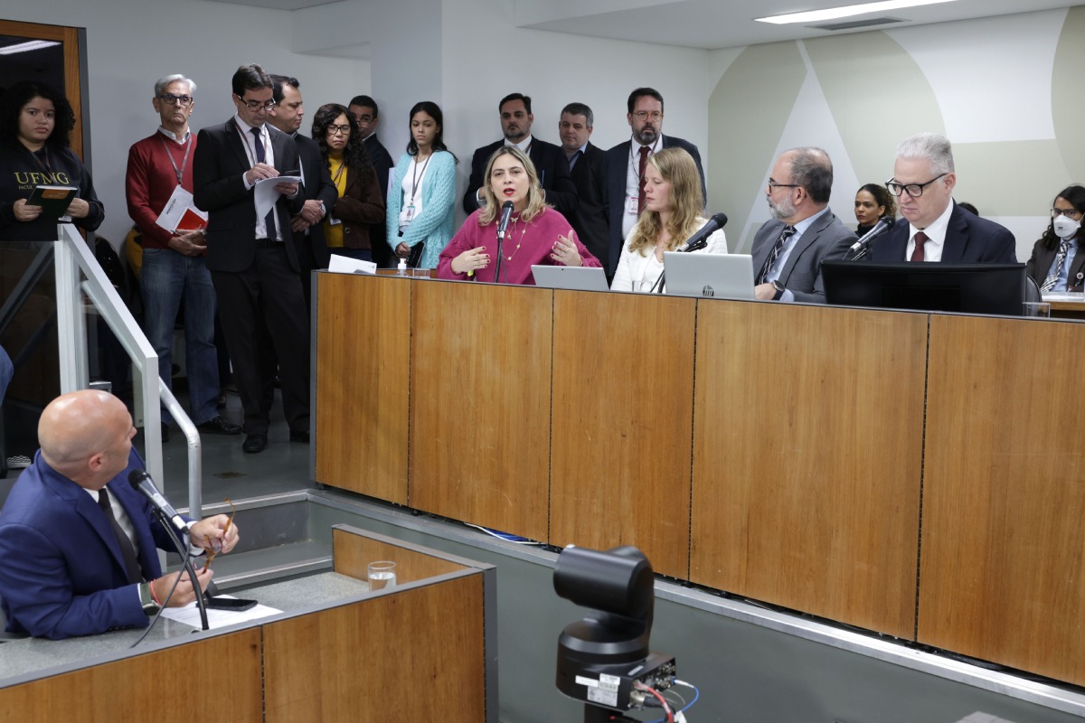 Base e oposição discutem na ALMG sobre valores para federalização da Codemge e Codemig