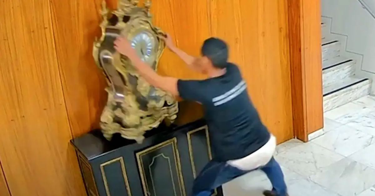 Moraes manda prender homem que quebrou relógio histórico do Planalto