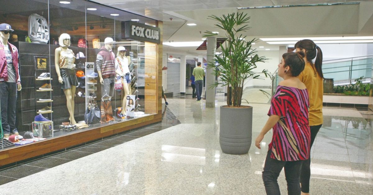 Shoppings movimentaram R$ 4,4 bilhões em todo o País no Dia dos Namorados