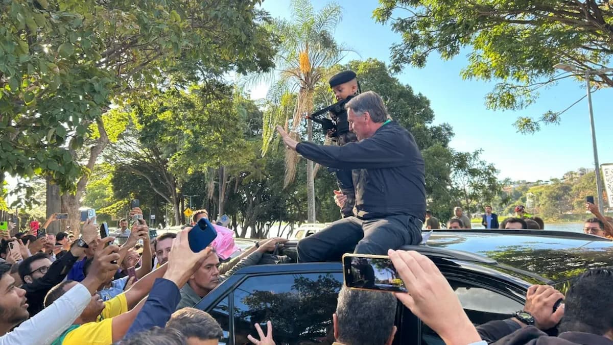 Bolsonaro diz que Simões tem ‘credenciais’, mas ressalta que foi só ‘primeiro contato’ 