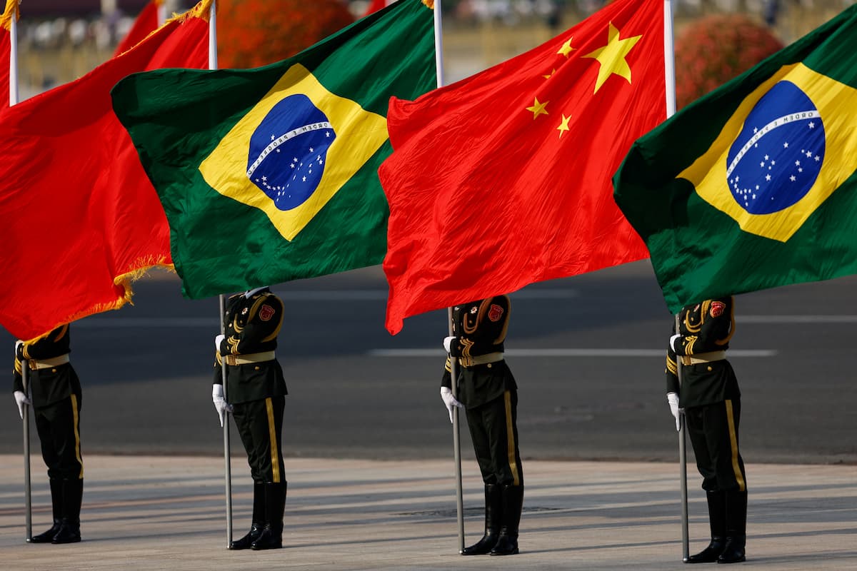 Brasil e China firmam acordo de pré-listing para exportação de sorgo