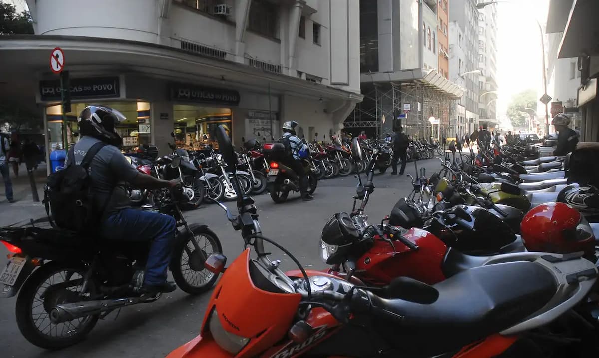 Em dez anos, frota de motocicletas cresce 42% no País
