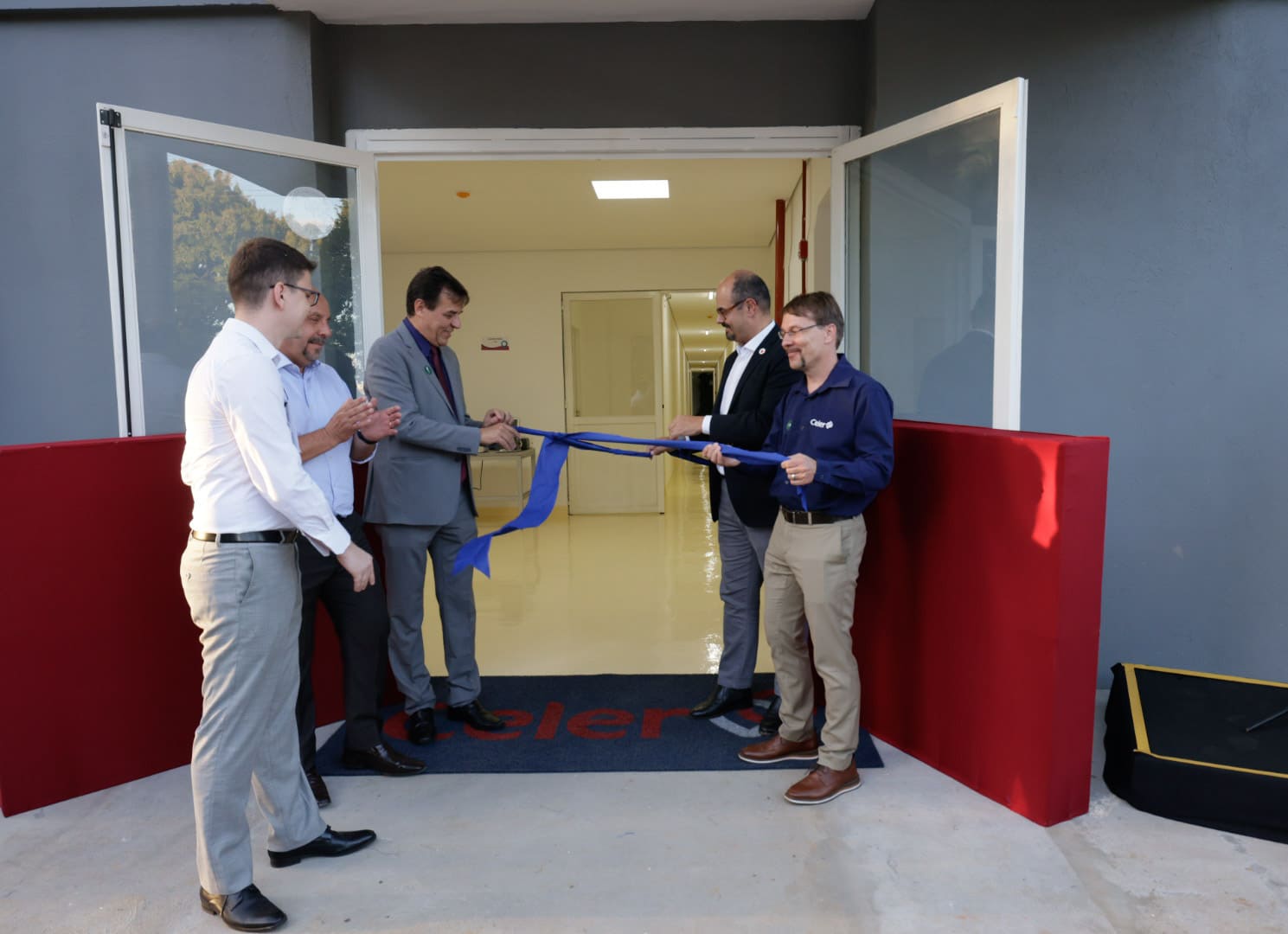 Inauguração da fábrica da Celer