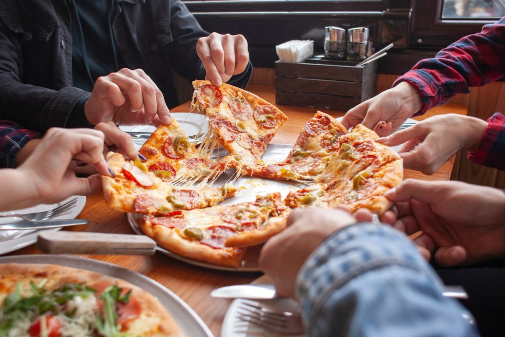 Minas Gerais se destaca no setor de pizzarias com crescimento acima da média nacional