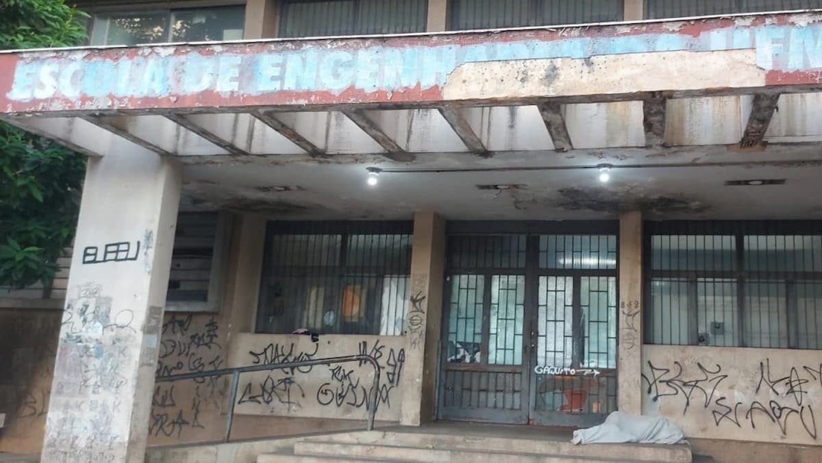 Programa do governo Lula que transforma imóveis abandonados da União em moradias não avança em BH