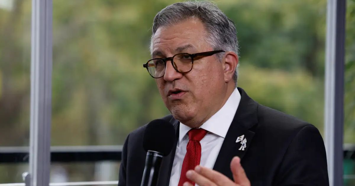 Padilha reafirma que tarifaço não fará Ministério da Saúde retaliar