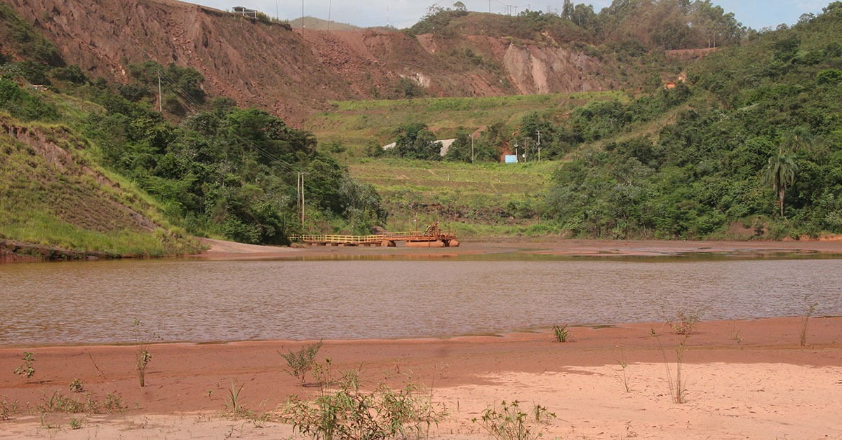 Emicon fecha acordo com MPMG se comprometendo a adotar providências sobre as barragens em Brumadinho