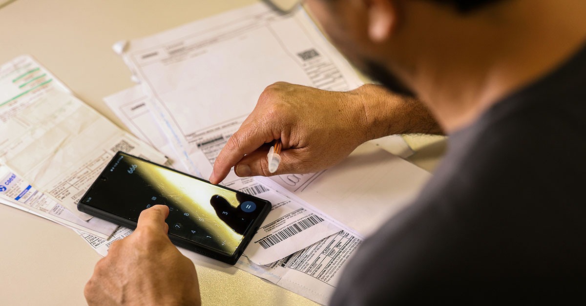 Inadimplência das empresas continua subindo em Minas Gerais, aponta Serasa