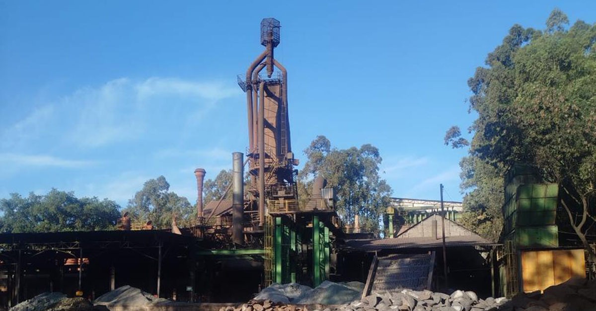 Por impacto do tarifaço, usinas de ferro-gusa paralisam operações