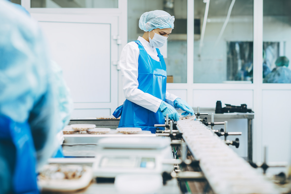 Indústria recua em 1,6% Minas com forte impacto do setor alimentício
