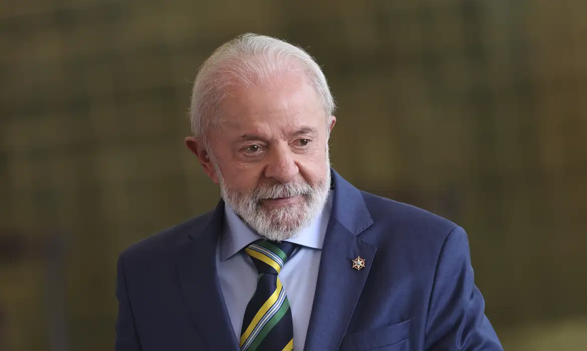 Lula busca em cúpula no Chile uma nova frente contra Trump