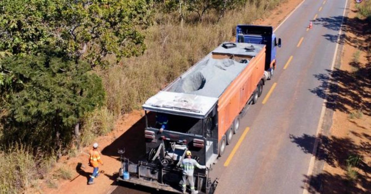 Governo de Minas investe mais de R$ 700 milhões em serviços de infraestrutura rodoviária em 2025