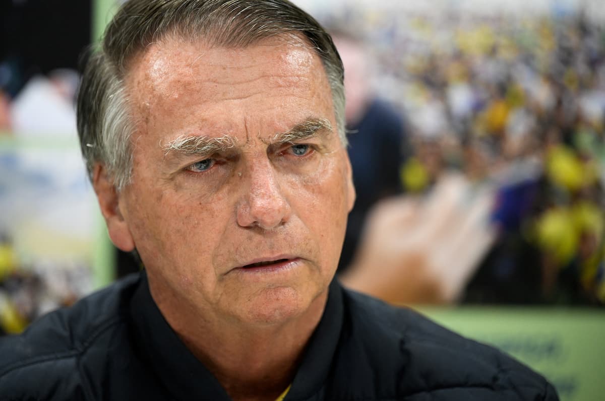 Mais de 3,3 mil pessoas querem acompanhar julgamento de Bolsonaro