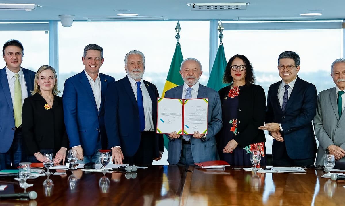 Lula sanciona liberação de R$ 22 bi de fundo para ciência e tecnologia