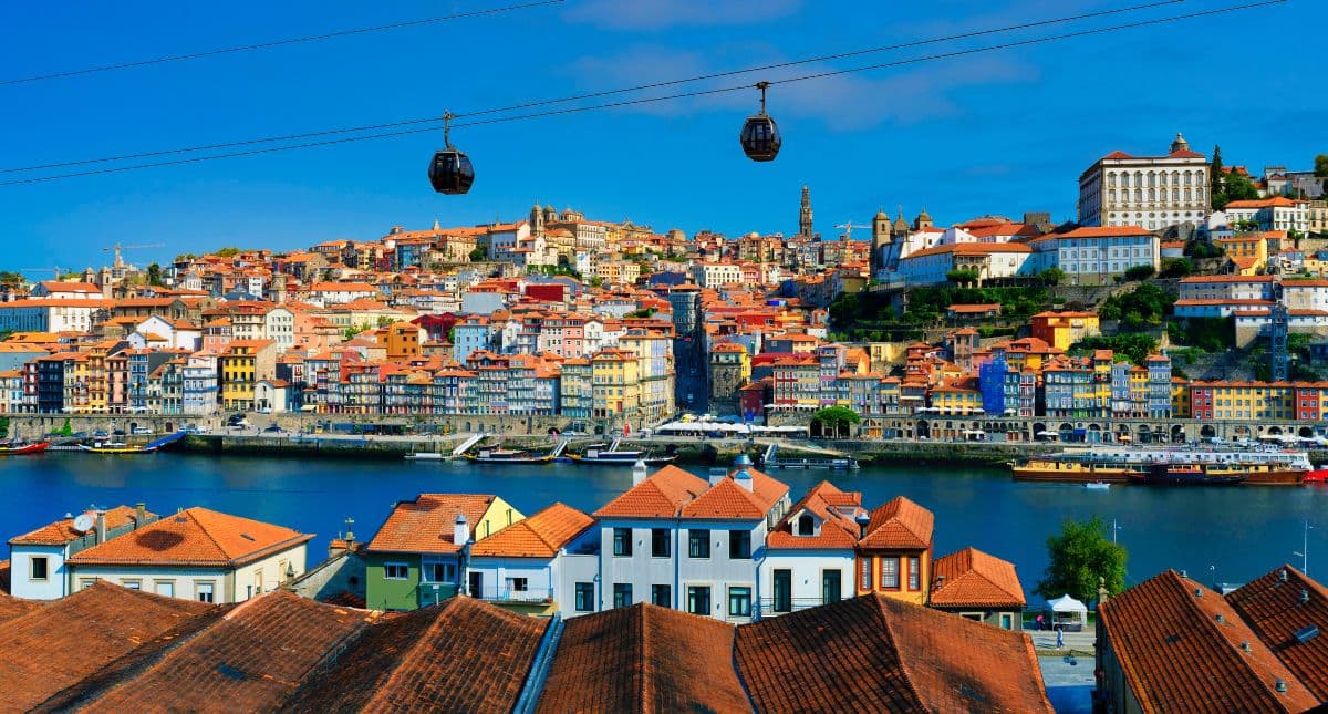 Imigrantes brasileiros ilegais em Portugal podem ser expulsos a partir desta quinta-feira