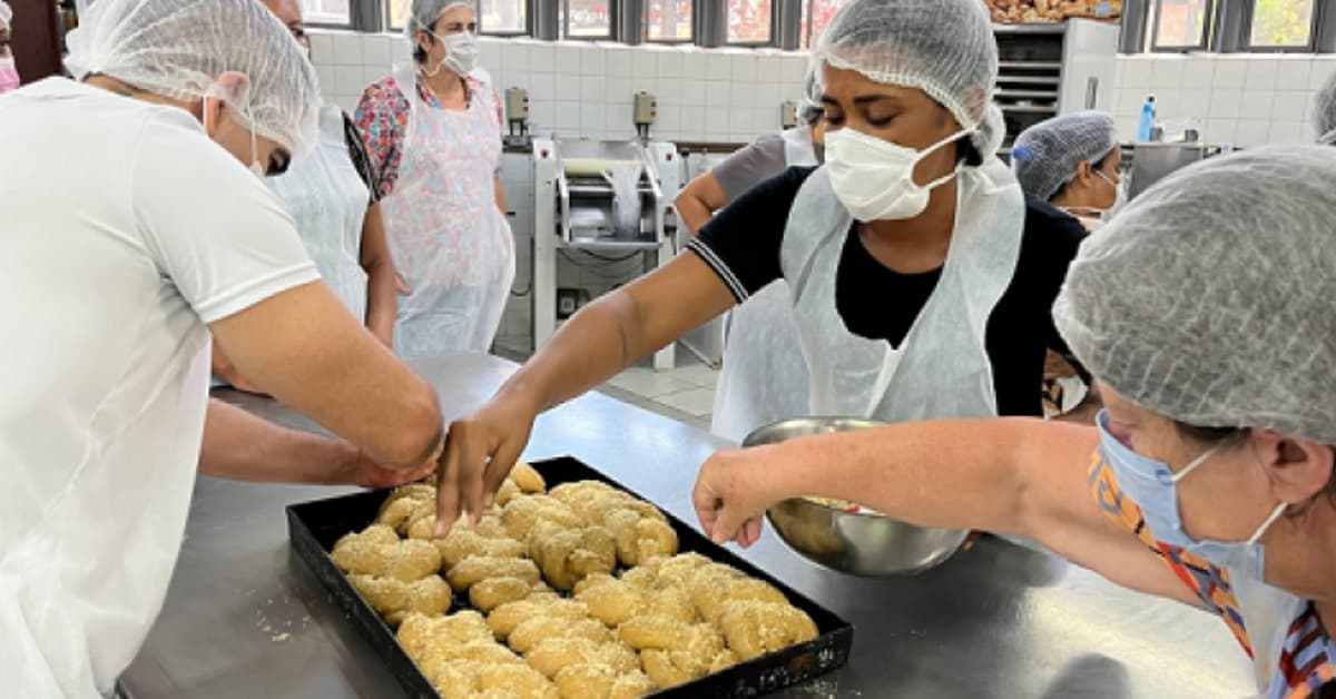 PBH abre inscrições para cursos gratuitos de gastronomia no Mercado da Lagoinha