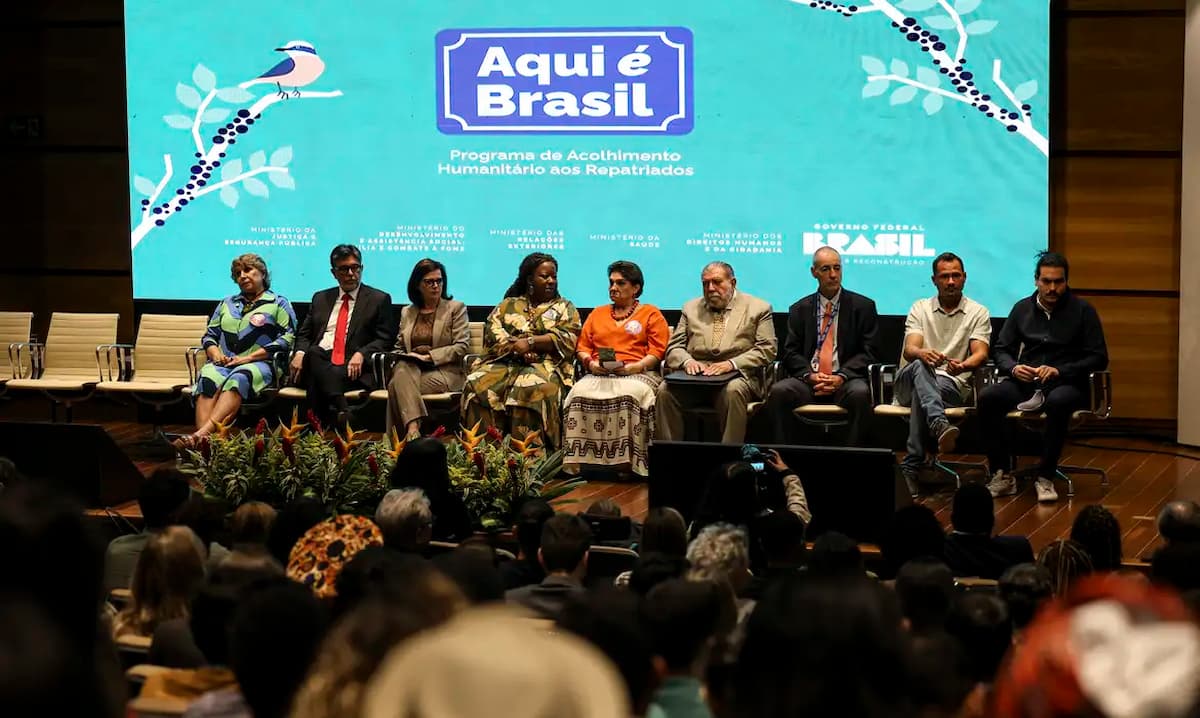 Governo lança programa de acolhimento a repatriados e deportados