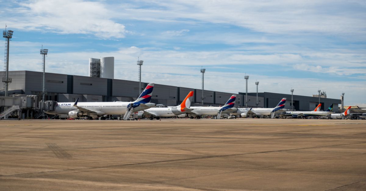 Belo Horizonte registra salto de 24% na procura por passagens aéreas para o Carnaval