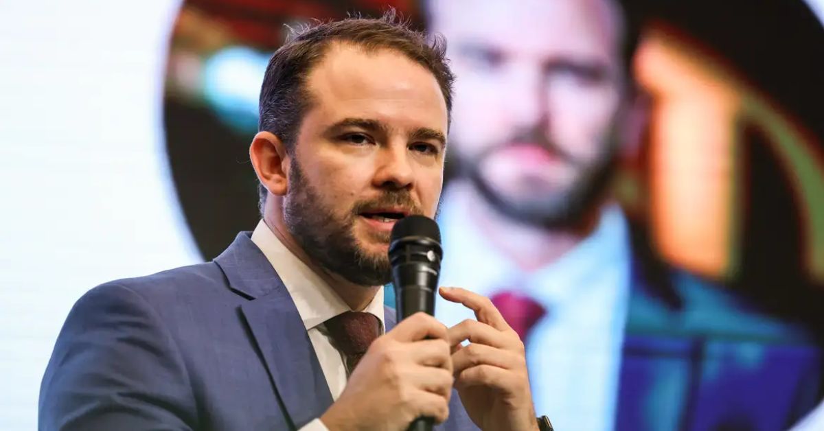 Projeto propõe corte de R$ 19,6 bi em benefícios fiscais em 2026