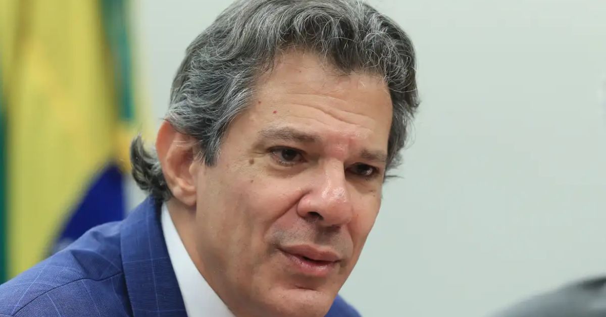 Haddad: 20 milhões de brasileiros não deveriam estar pagando IR