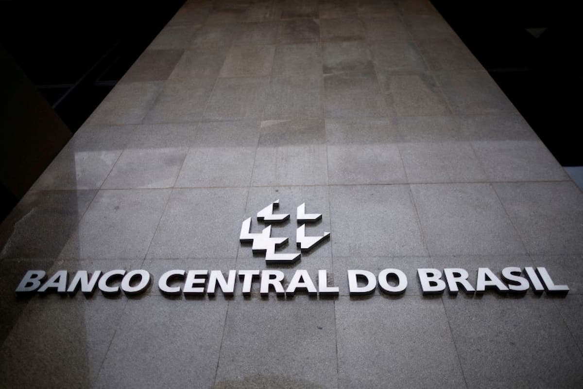 Mercado passa a ver Selic a 12,25% em 2026, aponta Focus