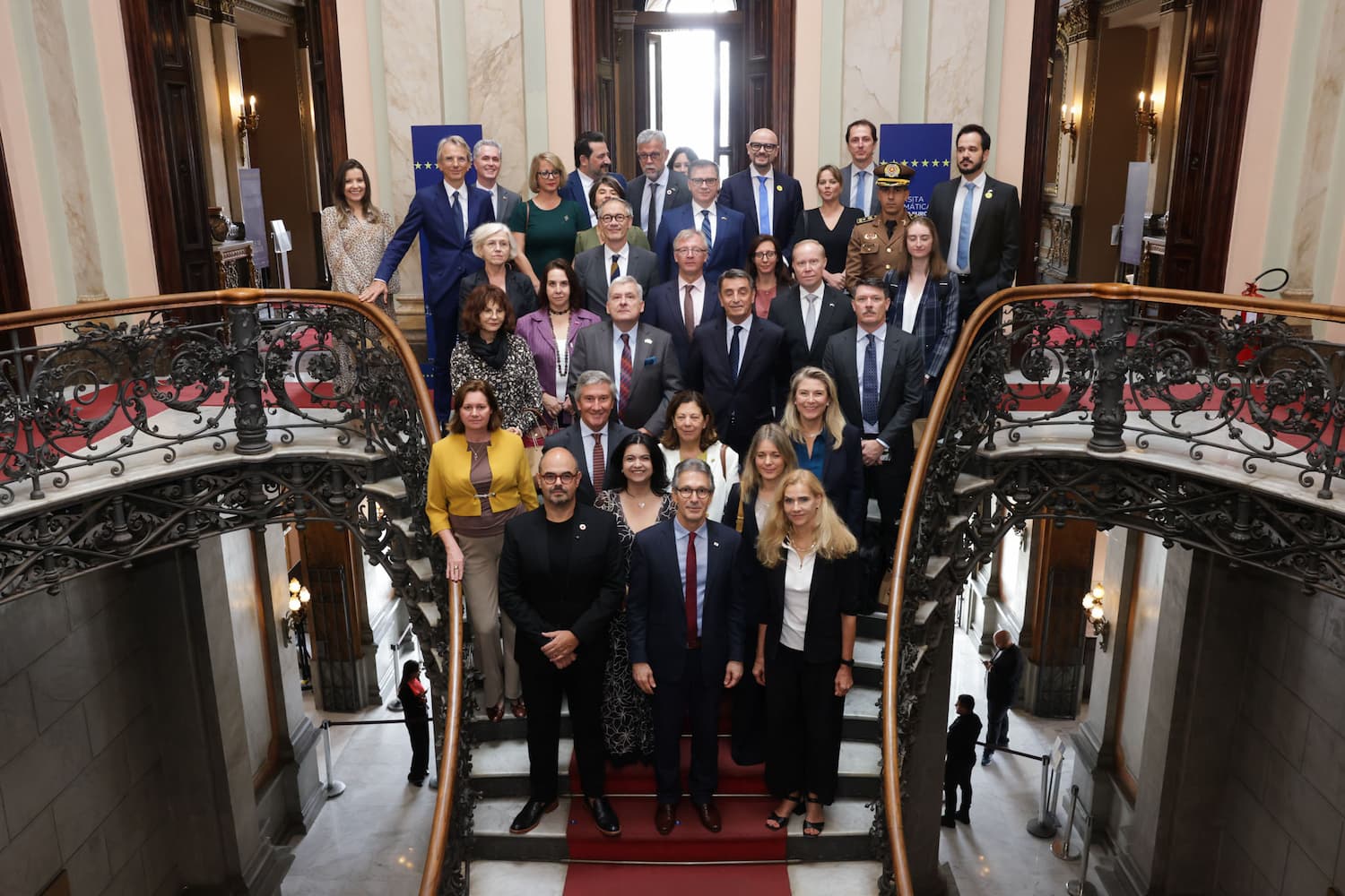 Encontro Minas e comitiva da União Europeia